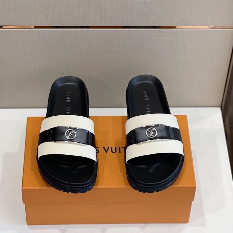 Louis Vuitton Slippers